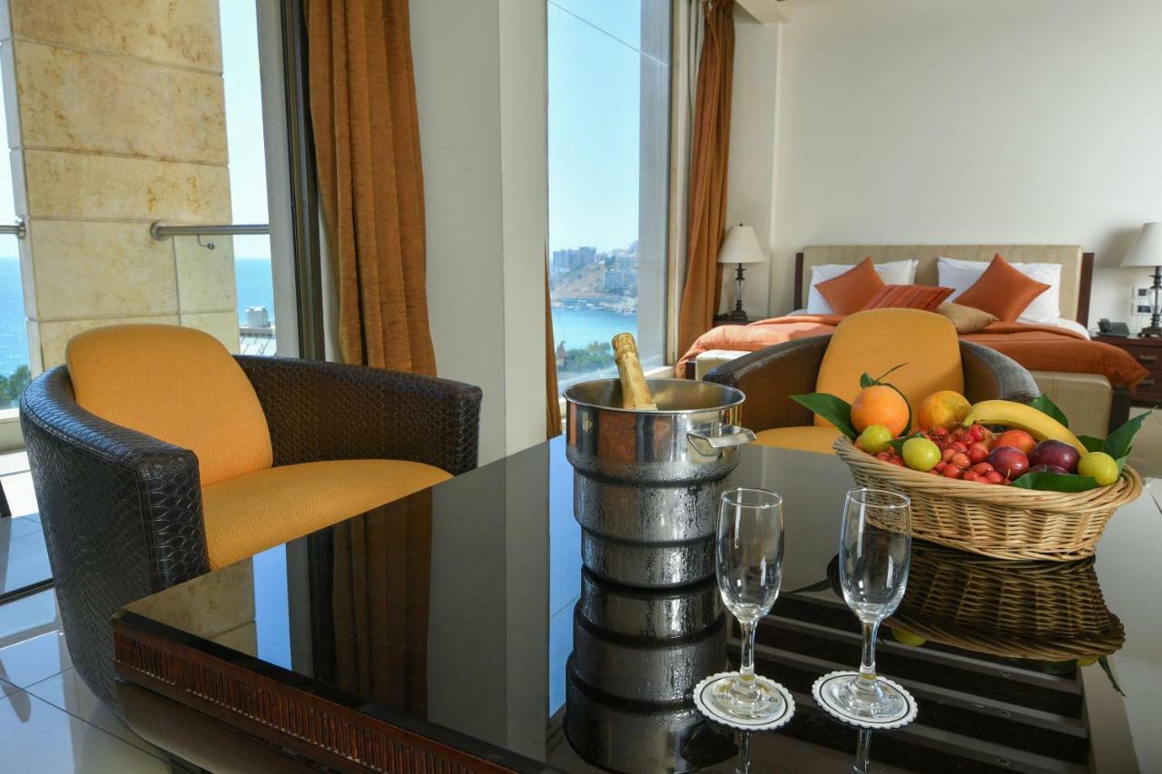 Hollywood Inn Boutique Hotel Jounieh Exterior photo